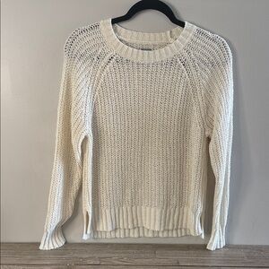 Aerie Cream Crew Neck Sweater